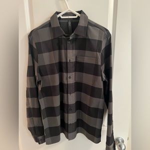 Men’s LuLuLemon.  Soft Knit Overshirt.